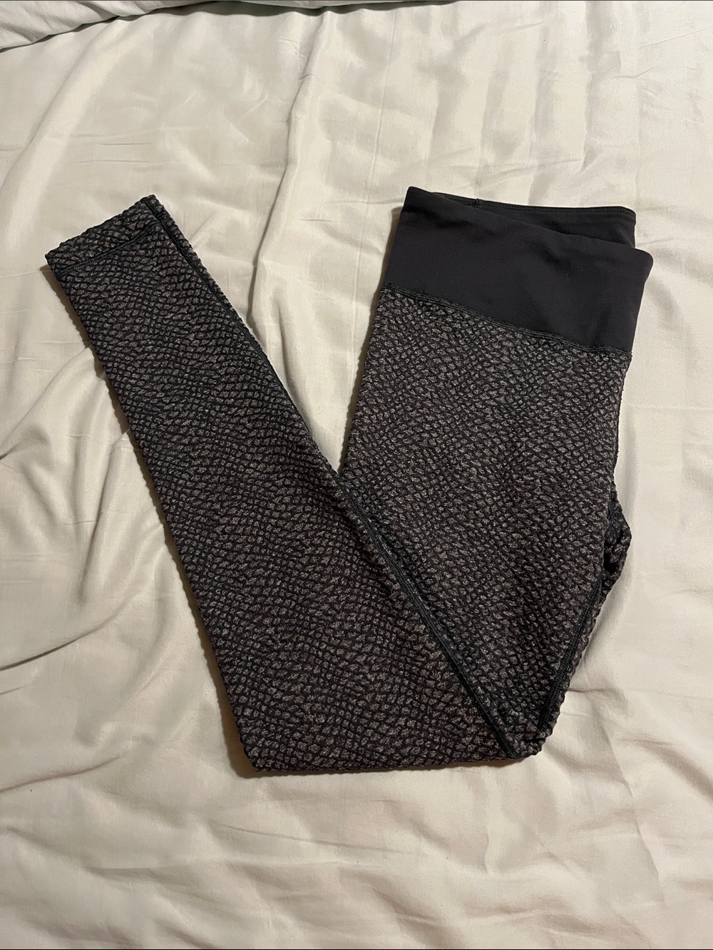 Under Armor Textured Workout Leggings - Size S